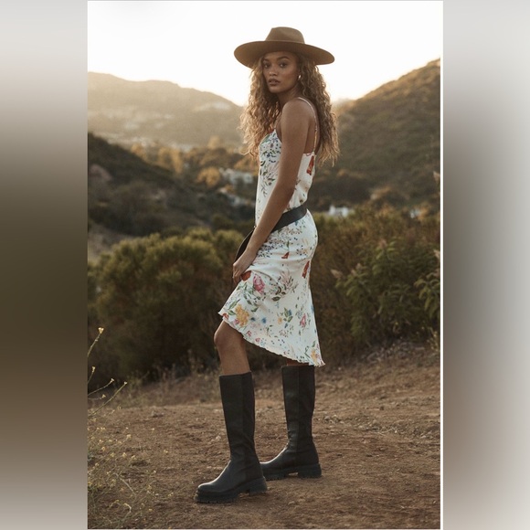 Anthropologie Boot Maeve Tall Knee High Chelsea Boots sz 5.5 (36) fits sz 6 - Picture 4 of 9